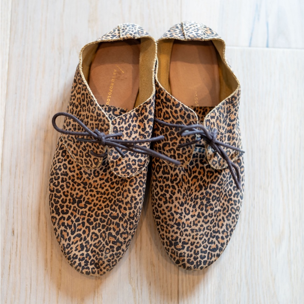 Anthropologie Flats size 8.5 EUC